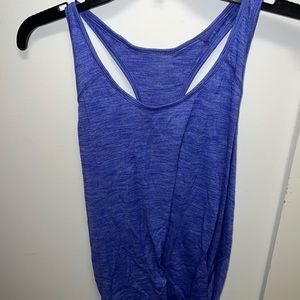 Lululemon tank